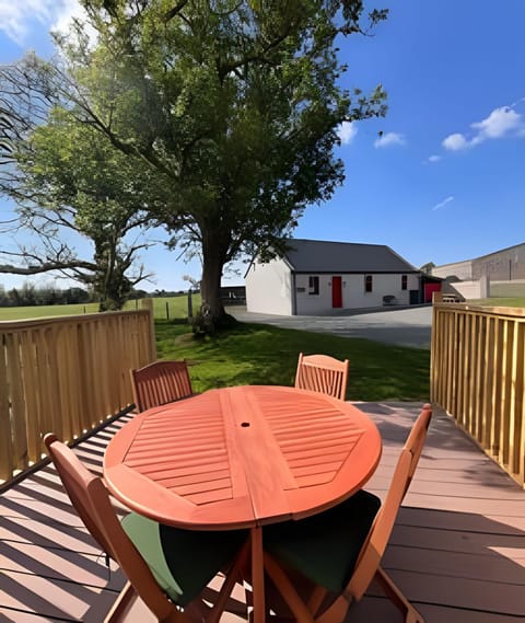 Historic Louisburgh Farm Cottage House in County Mayo