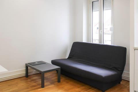 Apartment 3P 20 minutes by subway from Paris Apartment in Île-de-France