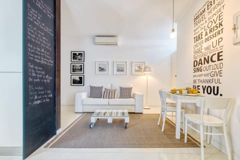 Living room, Dining area, air conditioner