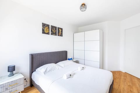 GuestReady - Cosy comfort with balcony Apartment in Île-de-France