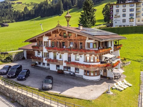 Property building, Summer
