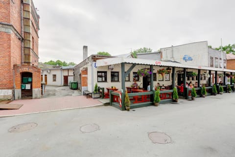 Facade/entrance, Street view