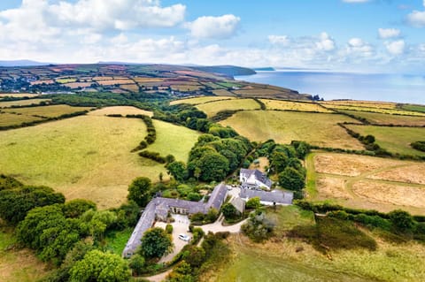 Neighbourhood, Natural landscape, Bird's eye view