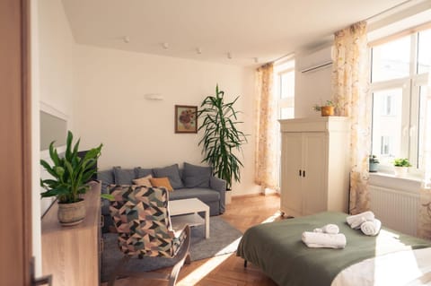 Property building, View (from property/room), Balcony/Terrace, Bedroom, air conditioner