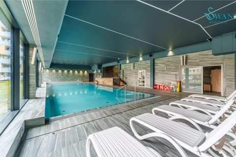 Swimming pool, Swimming pool