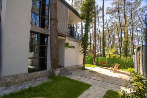 Property building, Facade/entrance, Day, Garden view, Inner courtyard view