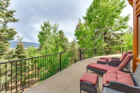 Secluded Angel Fire Retreat Deck and Stunning View! House in Angel Fire