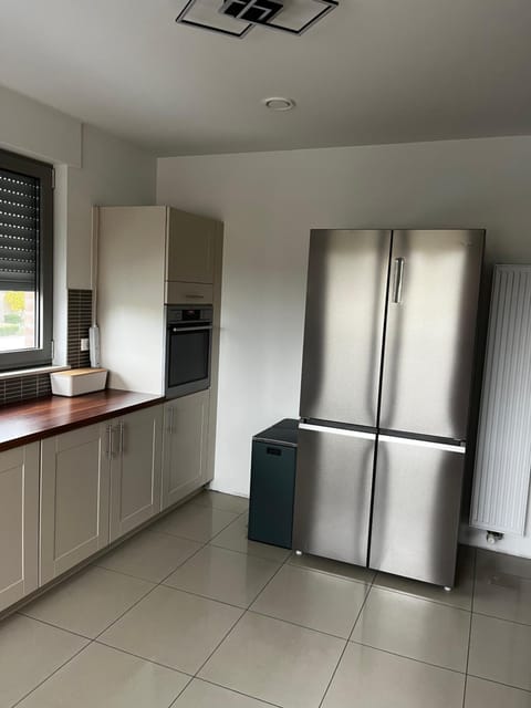 Kitchen or kitchenette, oven, pet friendly