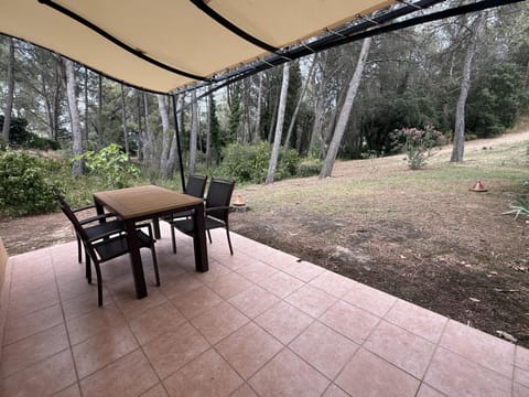 Maison t3 climatisée avec accès piscine à vagues, Domaine de Pont Royal - FR-1-658-37 House in Mallemort