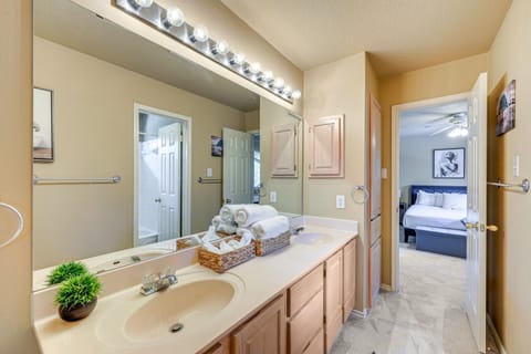 Luxurious Oasis House in San Antonio