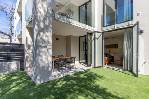 Patio, Balcony/Terrace