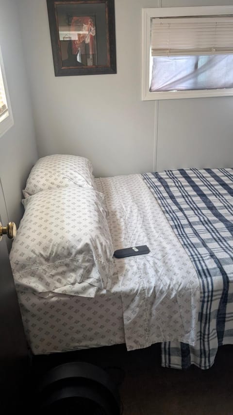 Cozy Tiny Home in Farmington hills Michigan House in Farmington Hills