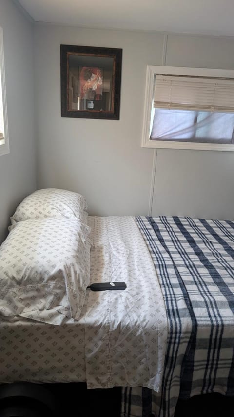 Cozy Tiny Home in Farmington hills Michigan House in Farmington Hills