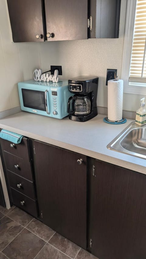 Cozy Tiny Home in Farmington hills Michigan House in Farmington Hills