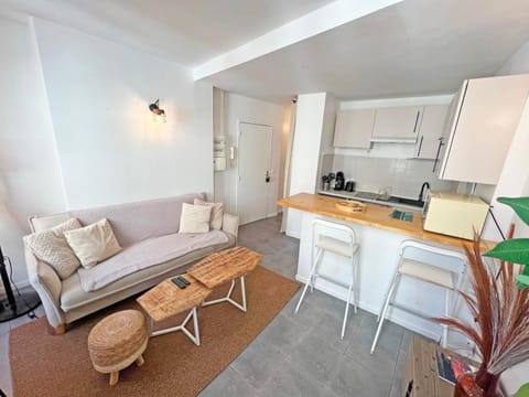 Living room, kitchen