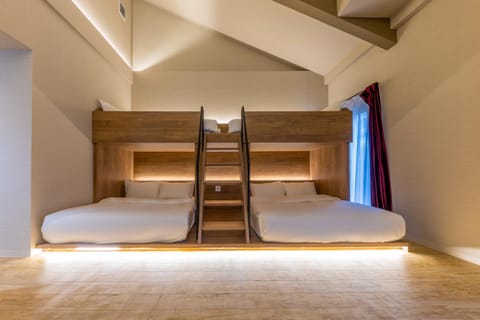 Bed, Photo of the whole room, Bedroom, bunk bed
