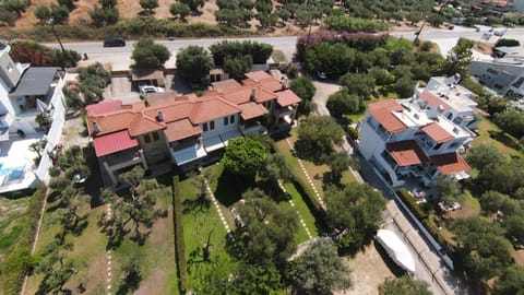 Property building, Neighbourhood, Bird's eye view