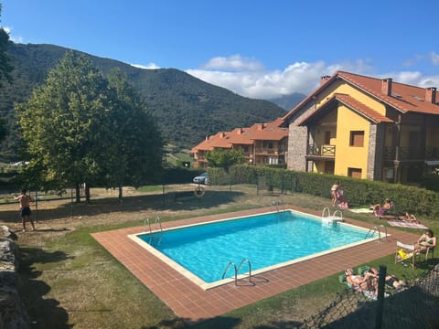 Natural landscape, Pool view, Swimming pool