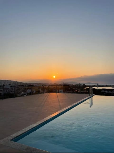 Day, Natural landscape, Pool view, Sea view, Swimming pool, Sunrise, Sunset