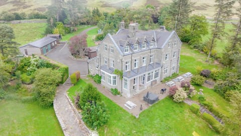 Property building, Spring, Off site, Day, Bird's eye view, Garden, Garden view