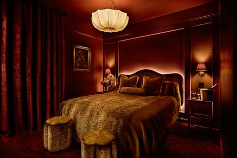 Bed, Bedroom