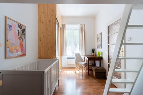 Seating area, Bedroom