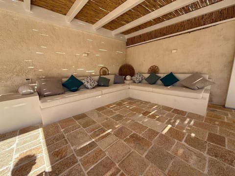 Property building, Patio, Garden