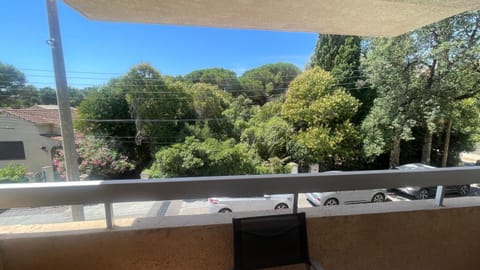 Studio à 2 pas de la mer Apartment in Fréjus