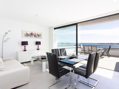 Balcony/Terrace, Living room, Dining area, Sea view