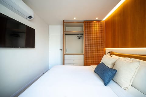 Leblon - Av. Ataulfo de Paiva | Recém reformado, no coração do Leblon Apartment in Rio de Janeiro