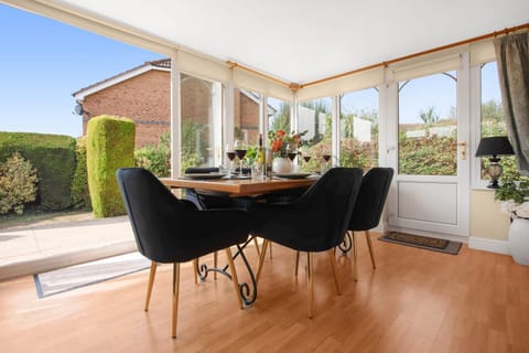 Balcony/Terrace, Seating area, Dining area