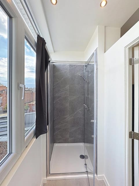 Spacieux appartement une chambre Apartment in Brussels