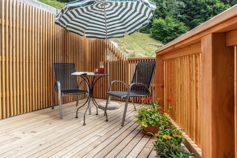 Spring, Balcony/Terrace, Garden view, sunbed