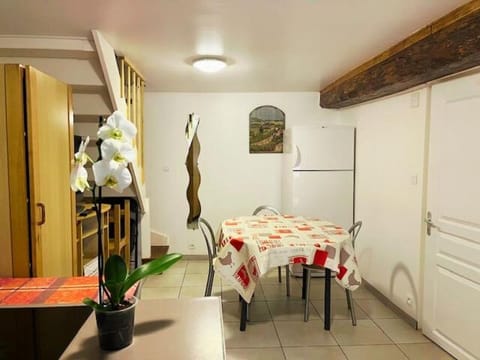 Les Crus - Chablis House in Chablis