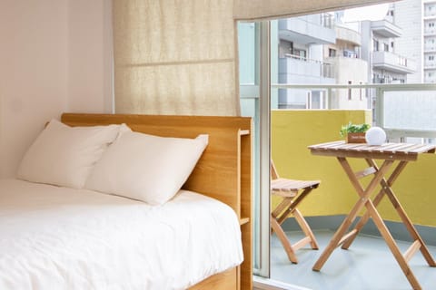 Bed, Balcony/Terrace, Bedroom