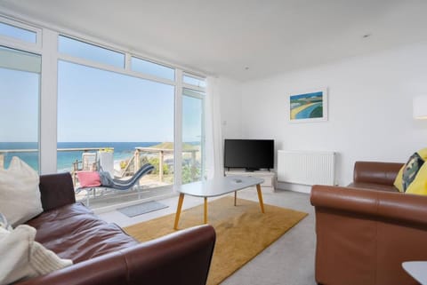 Living room, Sea view