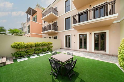 Property building, Garden, Garden view