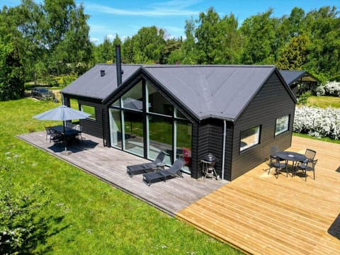 1041-Stege-Paradisaeblet-75 House in Stege