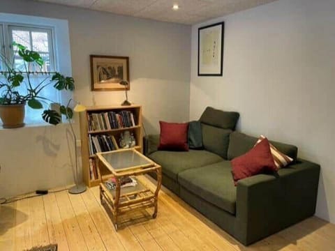 4263-Stege-Mollebrondstraede-13 House in Stege