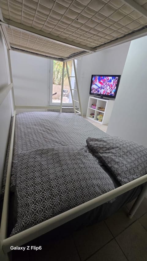 La glam house House in Saint-Denis, France