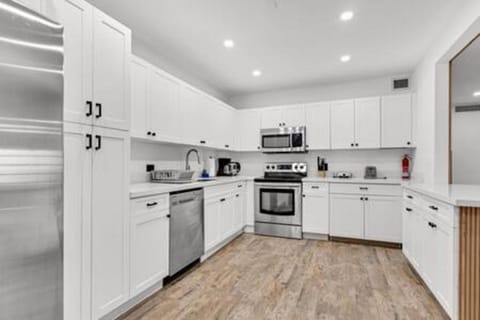 Kitchen or kitchenette, Other