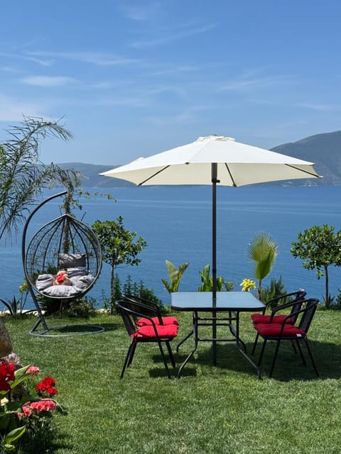 Spring, Natural landscape, Dining area, Garden view, Mountain view, Sea view