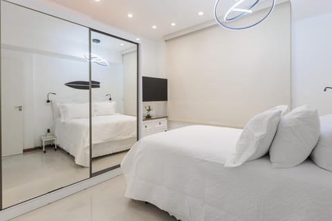 Bed, Bedroom, wardrobe