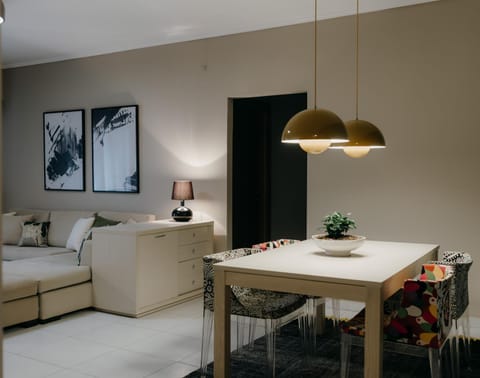 Living room, Dining area