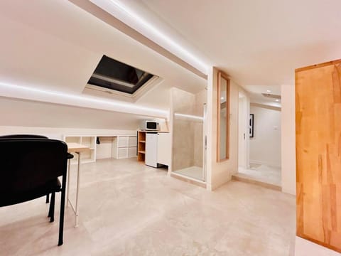 Kitchen or kitchenette, Photo of the whole room