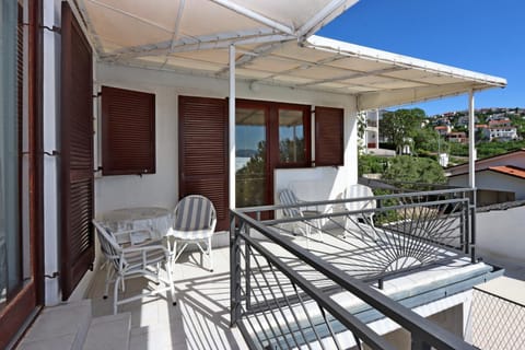 Balcony/Terrace, children, Family