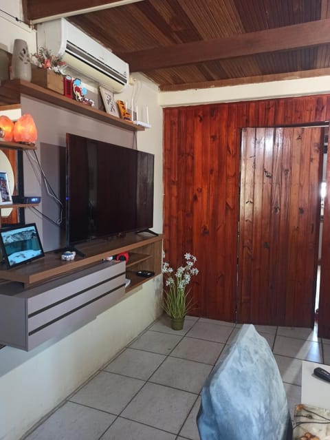 TV and multimedia, air conditioner