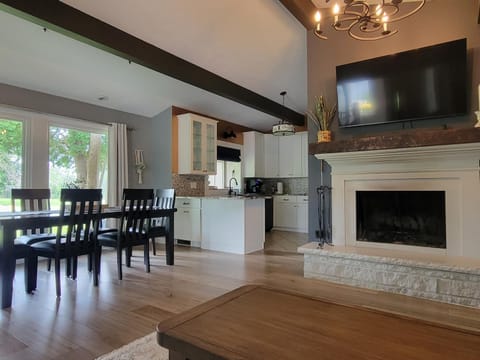 TV and multimedia, Living room