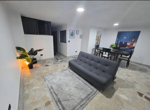 TV and multimedia, Dining area