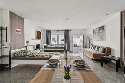 Living room, Dining area, Bedroom